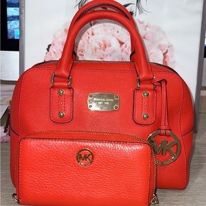Michael Kors Purse and wallet in a beautiful red color